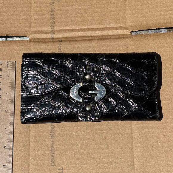 Vintage Silver & Black Guess Wallet - Picture 10 of 11